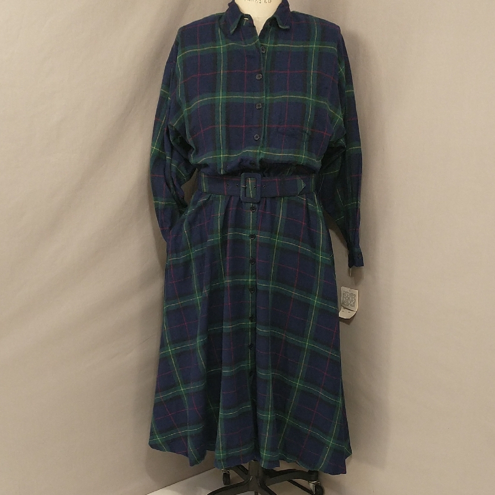 Soft Flannel Plaid Vintage Dress Has Tags Circle Skirt Shirtdress Belt & Pockets